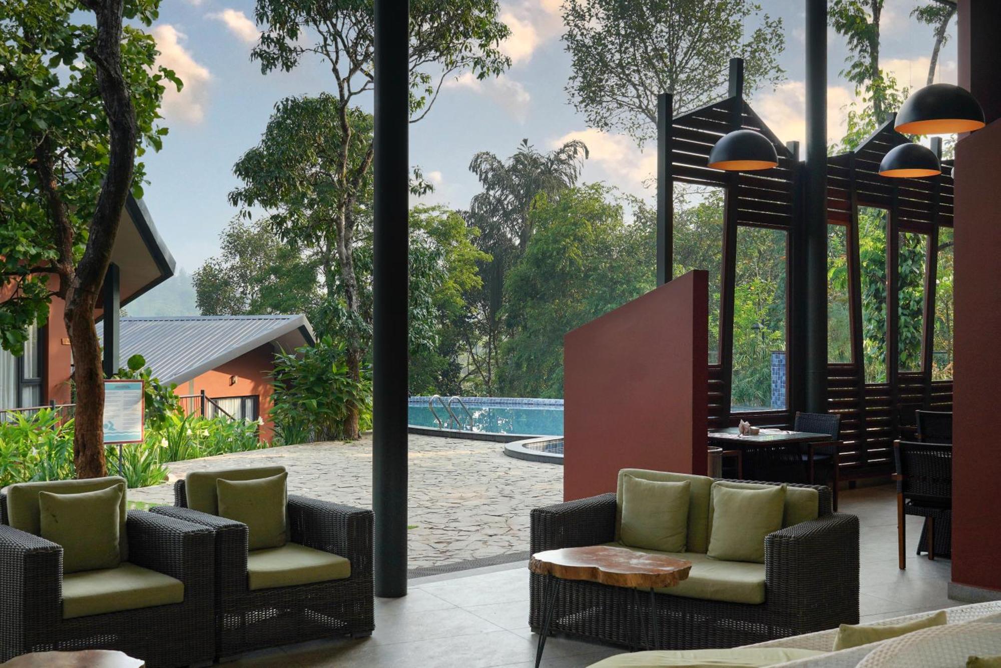 Vyna Hillock Resort And Spa 维特利 外观 照片