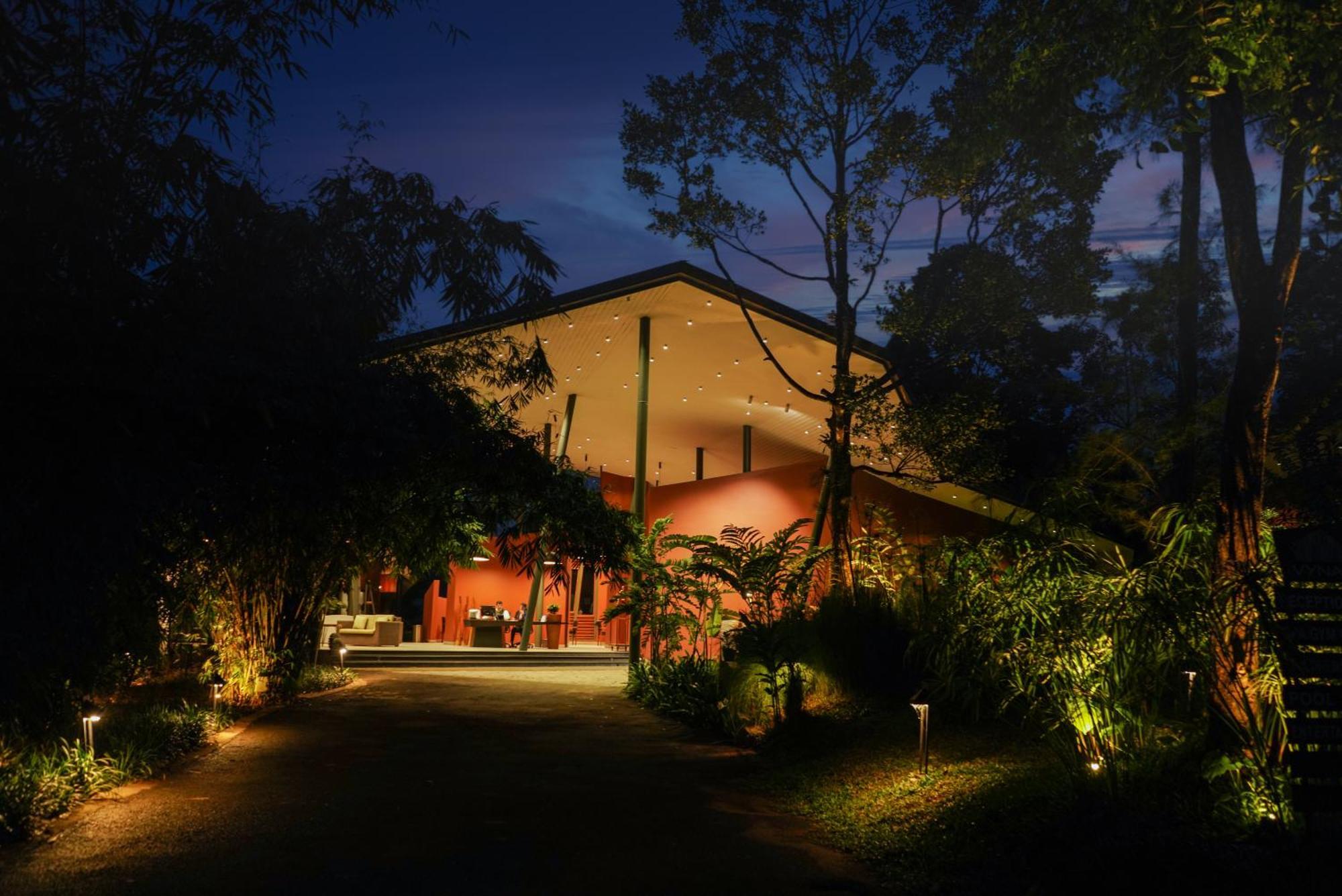 Vyna Hillock Resort And Spa 维特利 外观 照片